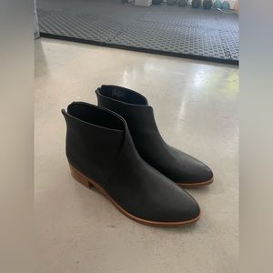 Soludos black booties